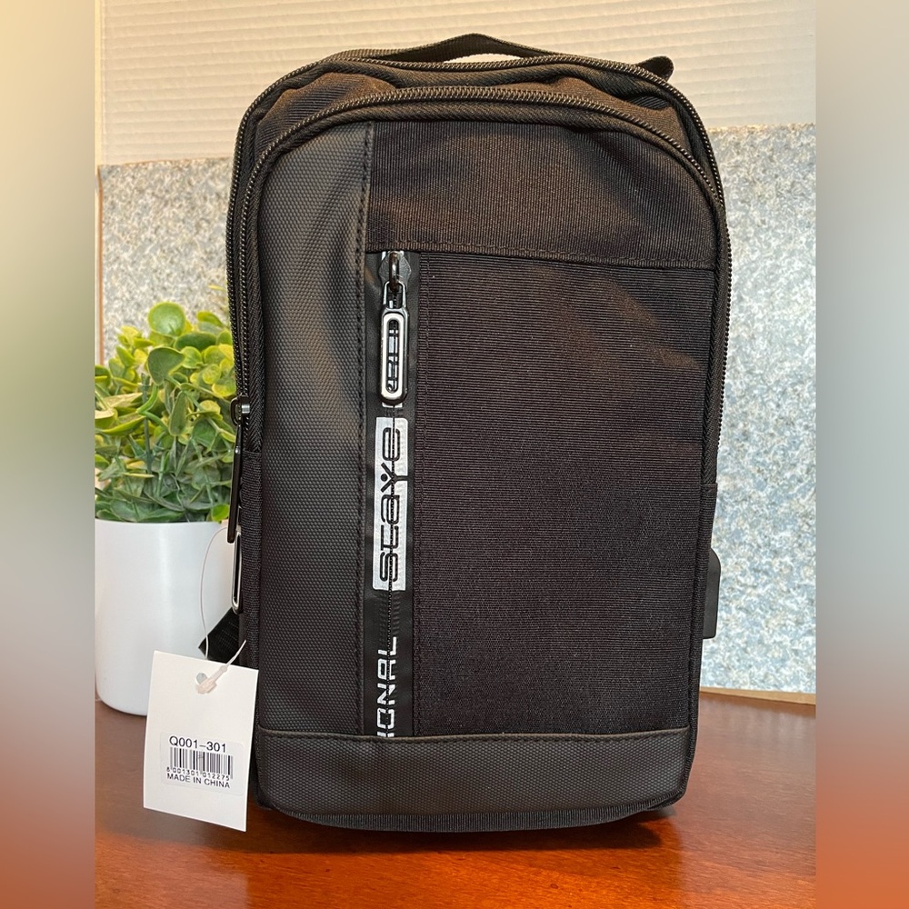Sling Bag. Black With Adjustable Strap NWT